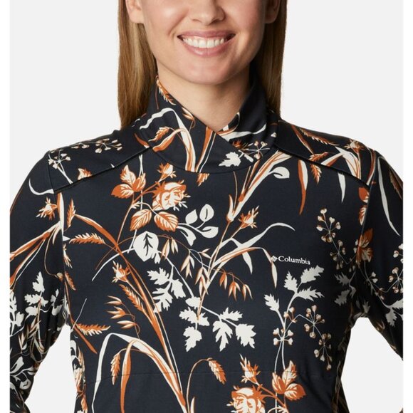 Columbia UPF 50 Women's Weekend Adventure Pullover - Sun-Blocking, Stretchy - Picture 6 of 15